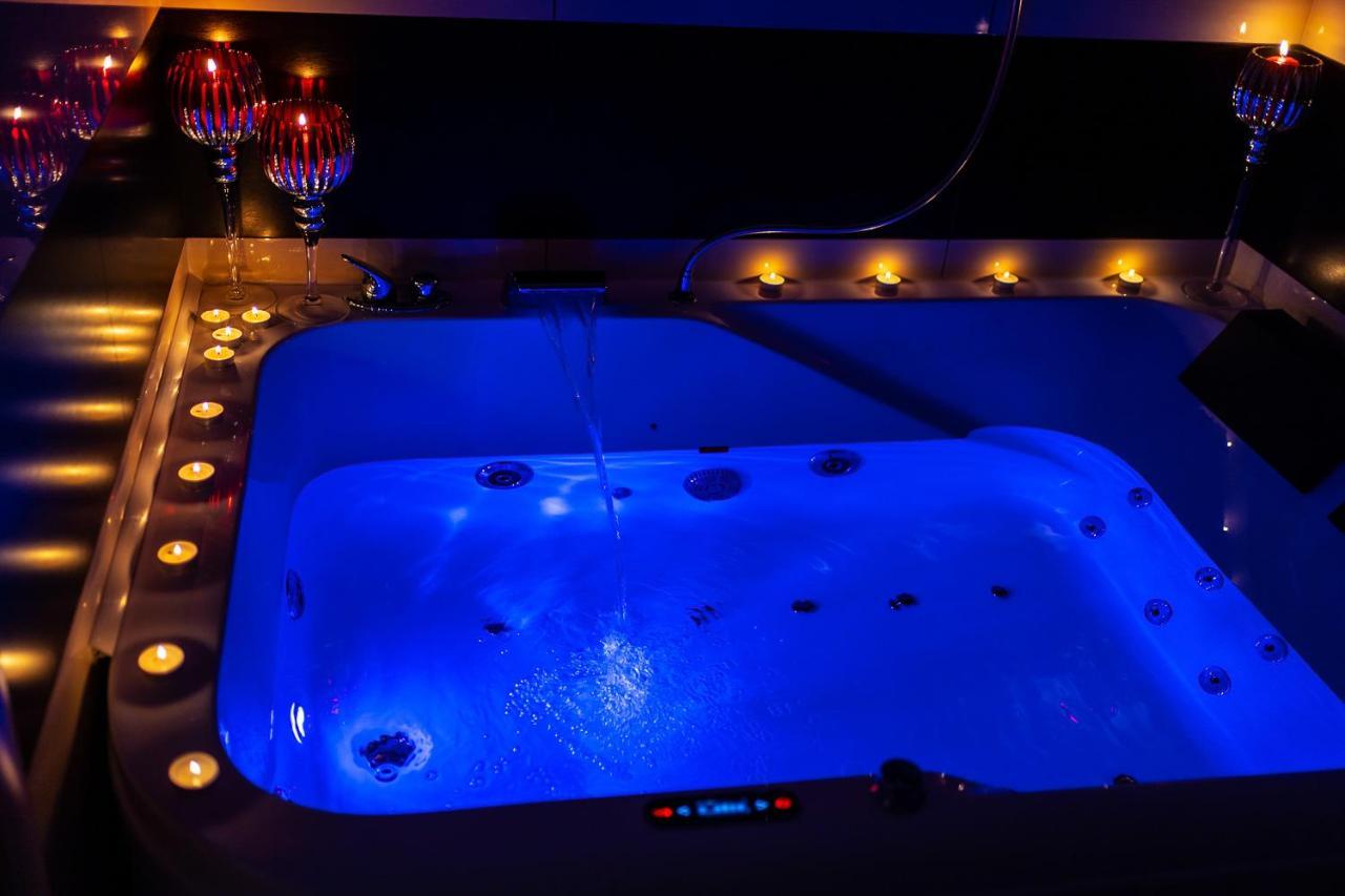 Premium Jacuzzi Apartment Klaipėda Extérieur photo